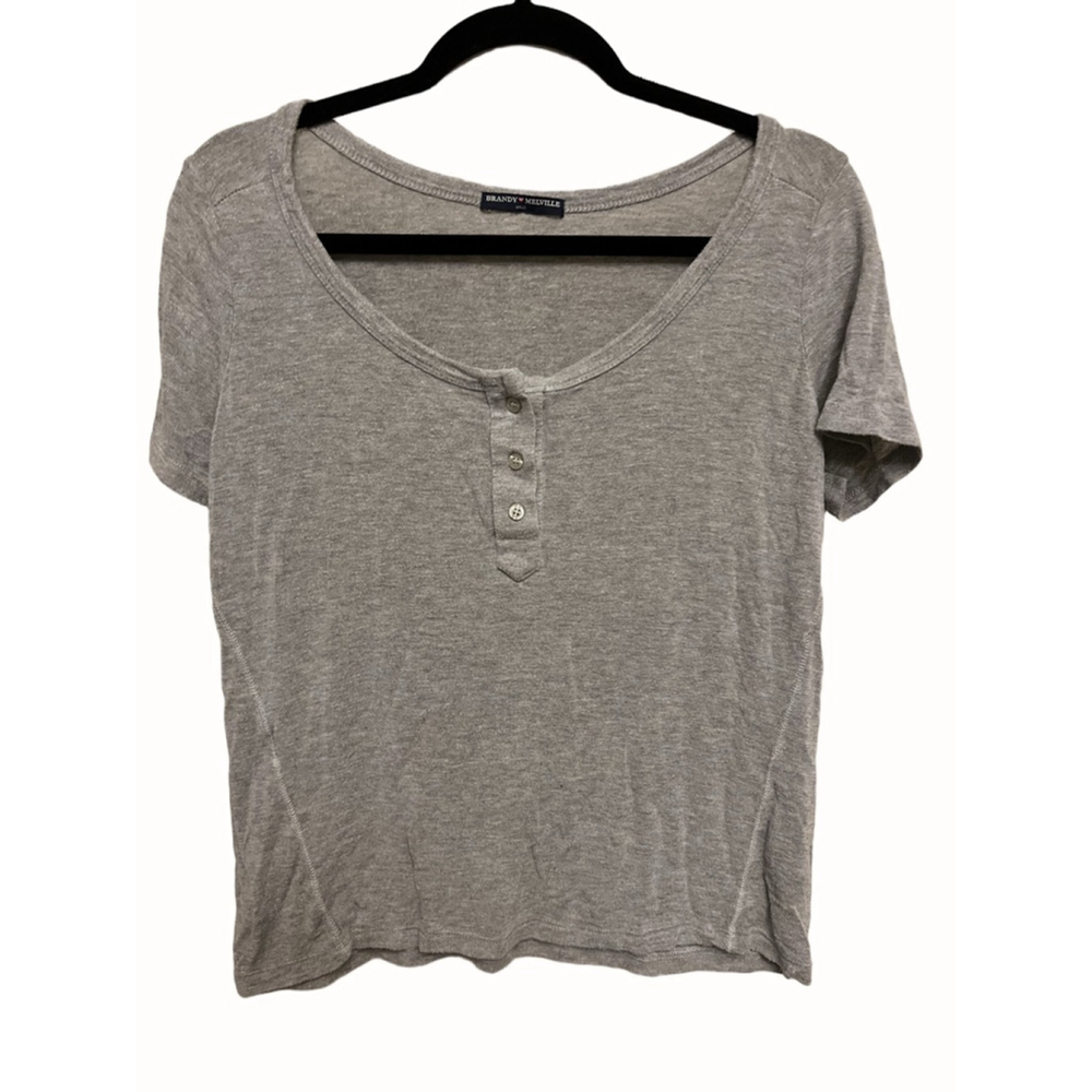 EUC Women's Brandy Melville Gray Short Sleeve Henley Tee S - Picture 2 of 5